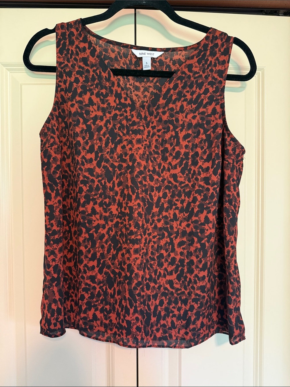 Nine West Tank